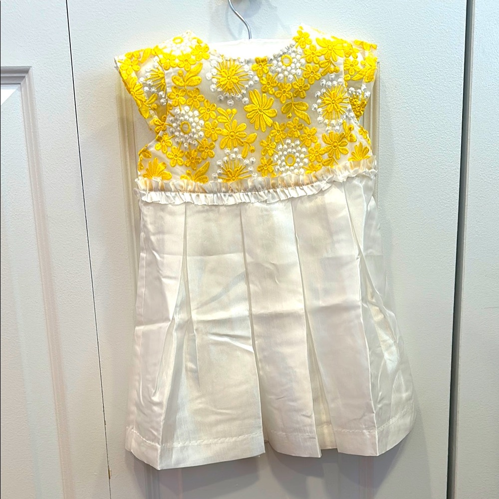 NWT Petit Confection Toddler Girl Yellow and White Embroidered Floral Dress